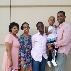 Meet your Posher, Ressa